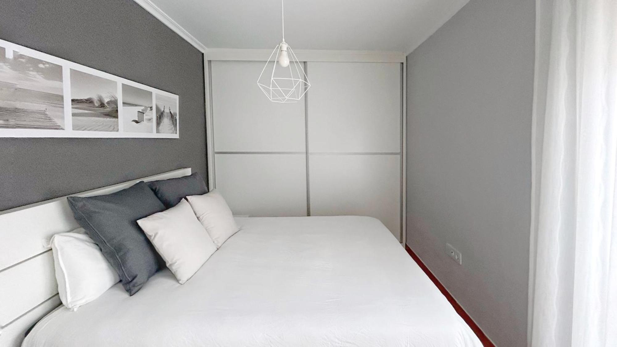 Comillas Bº Casasola - Residencial Lagos Azules - Netflix, Prime, Wifi & Free Indoor Parking ภายนอก รูปภาพ