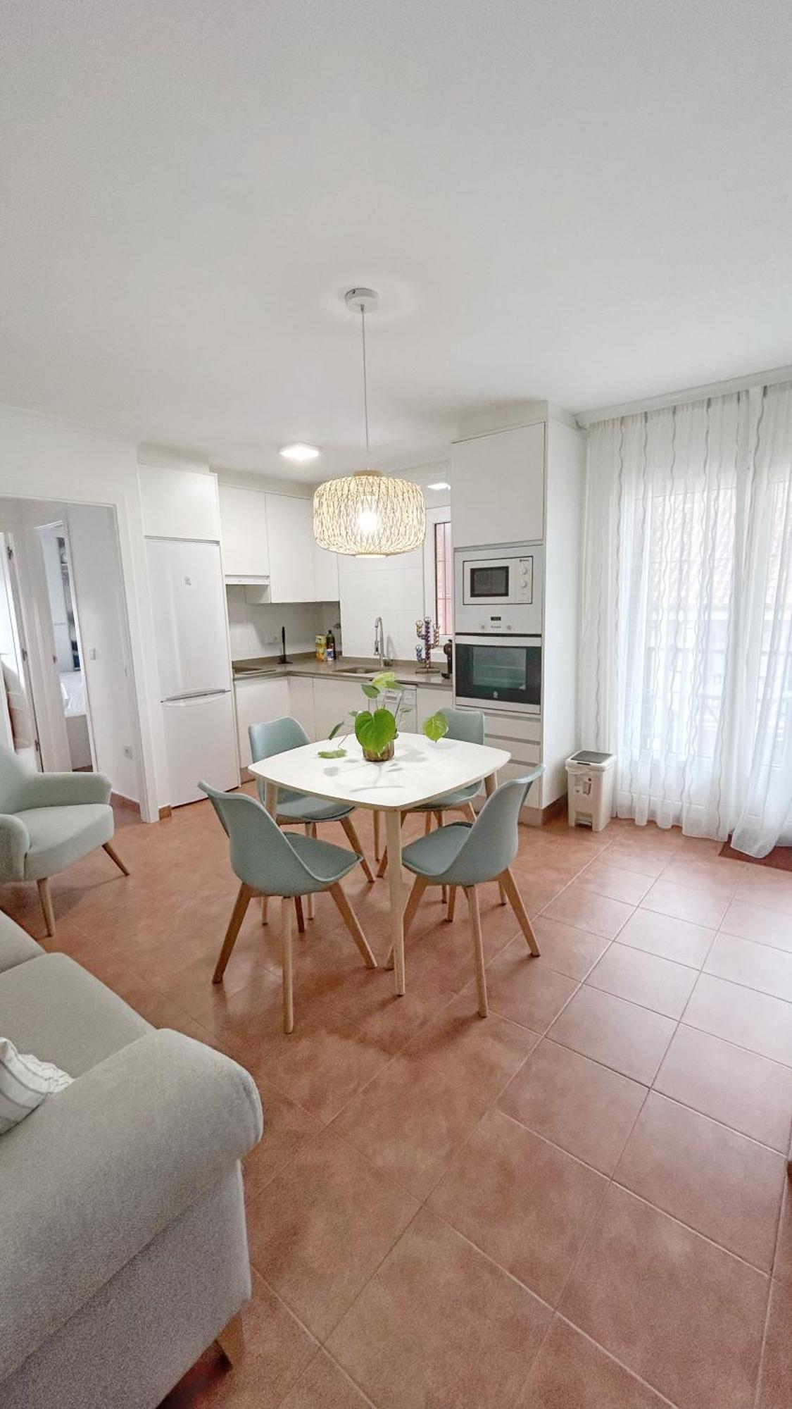Comillas Bº Casasola - Residencial Lagos Azules - Netflix, Prime, Wifi & Free Indoor Parking ภายนอก รูปภาพ